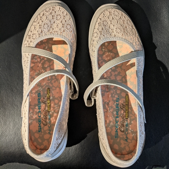 Skechers Memory Foam Walking Slip on Sneaker - Picture 5 of 6